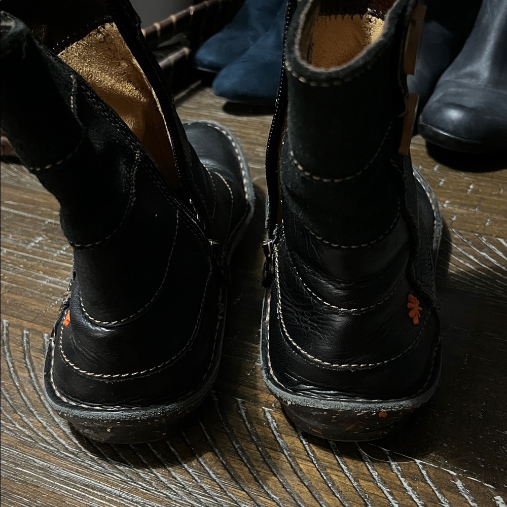 The Art Company Black Leather women’s Ankle Boots, 38. - Picture 4 of 5